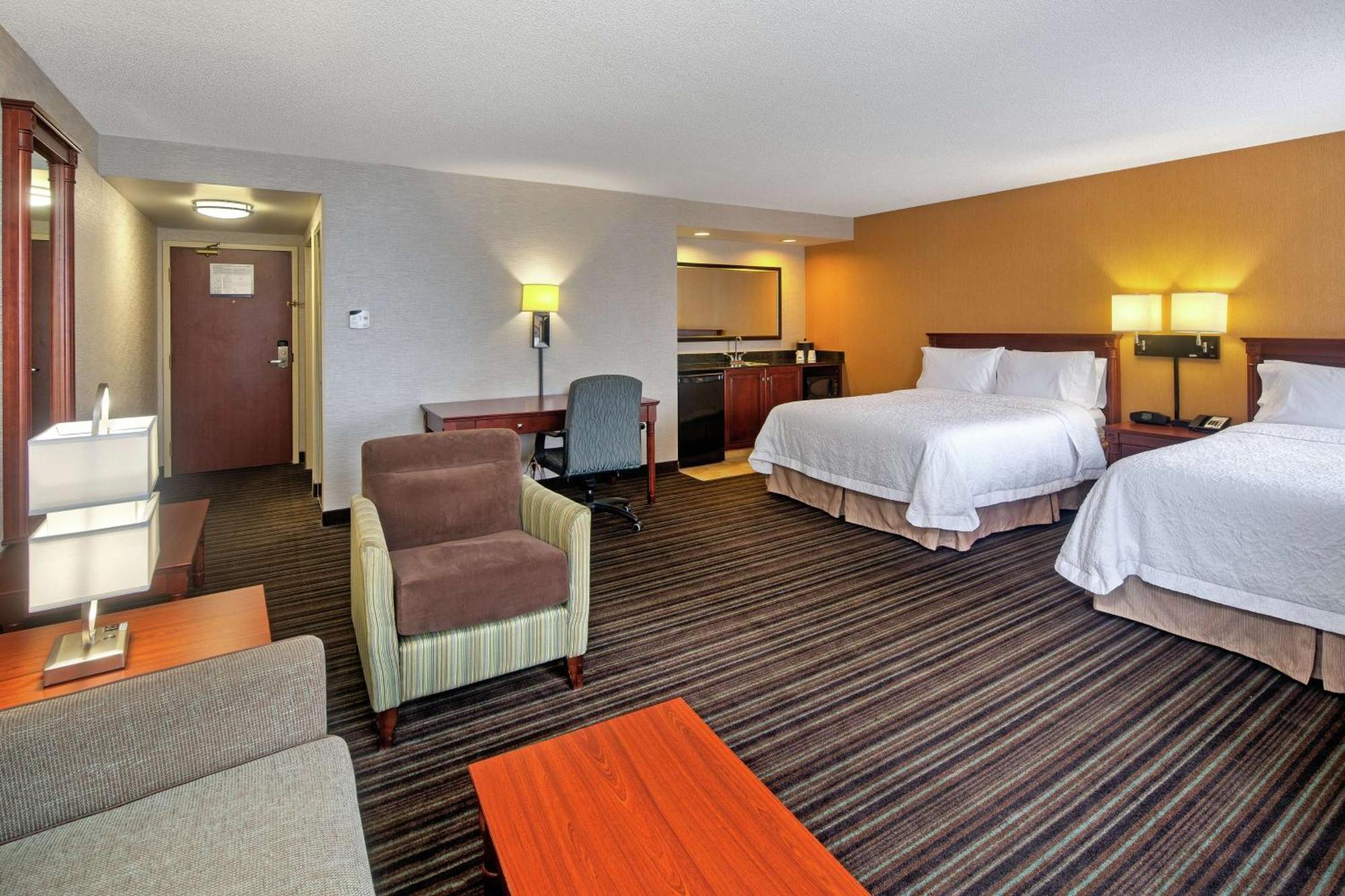 Hampton Inn & Suites By Hilton Toronto Airport Mississauga Exterior foto