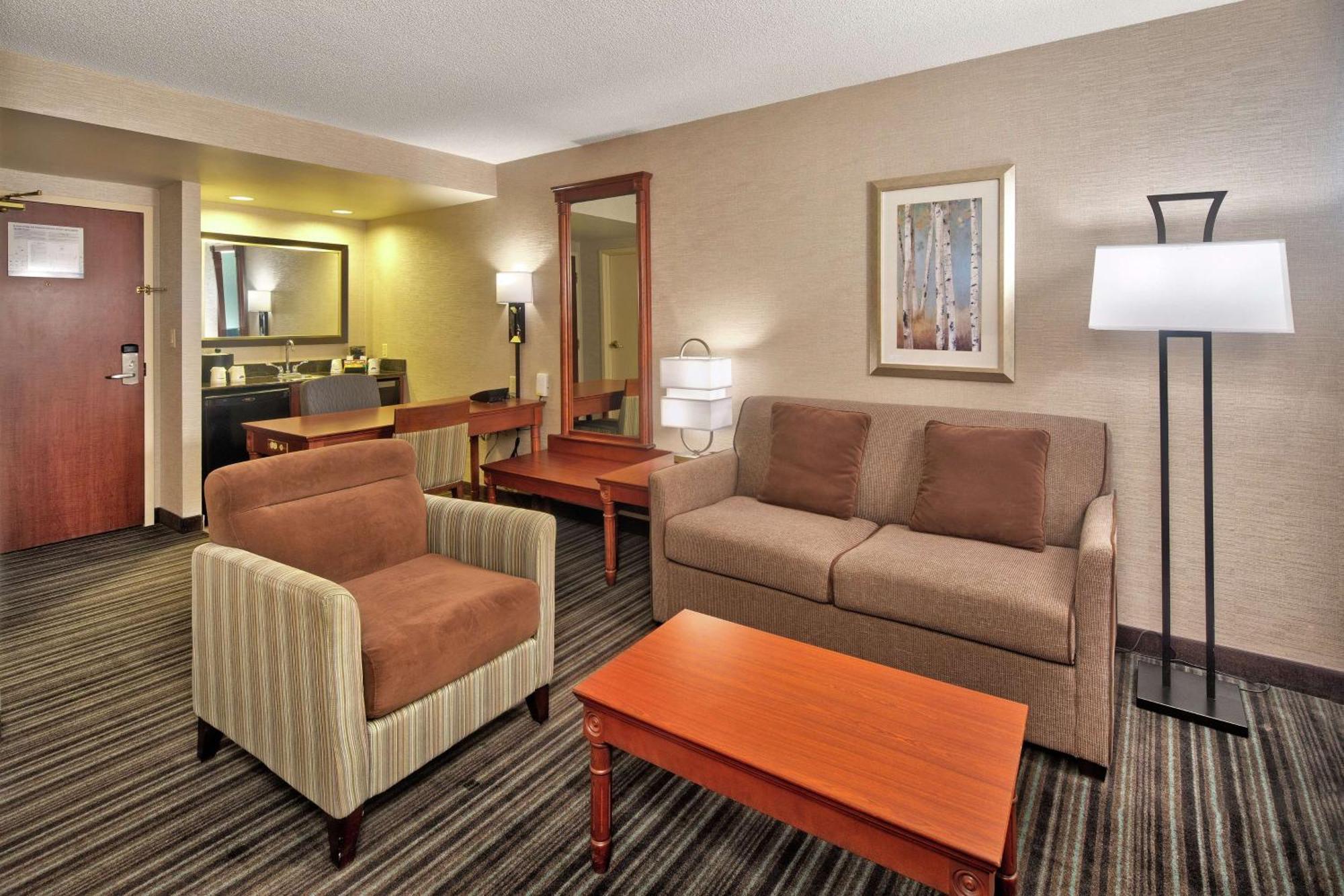 Hampton Inn & Suites By Hilton Toronto Airport Mississauga Exterior foto