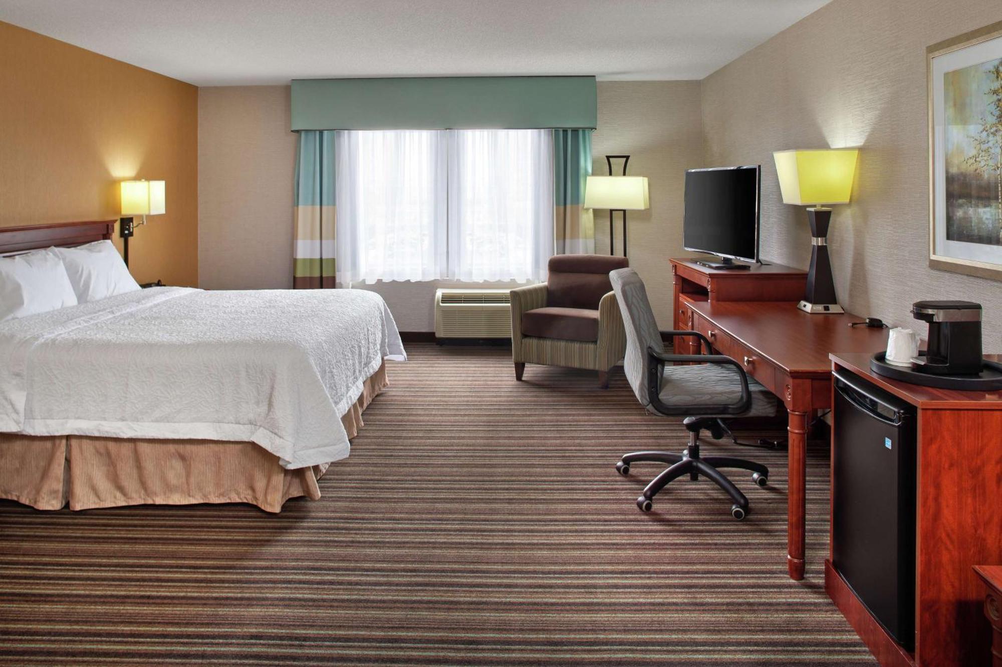 Hampton Inn & Suites By Hilton Toronto Airport Mississauga Exterior foto