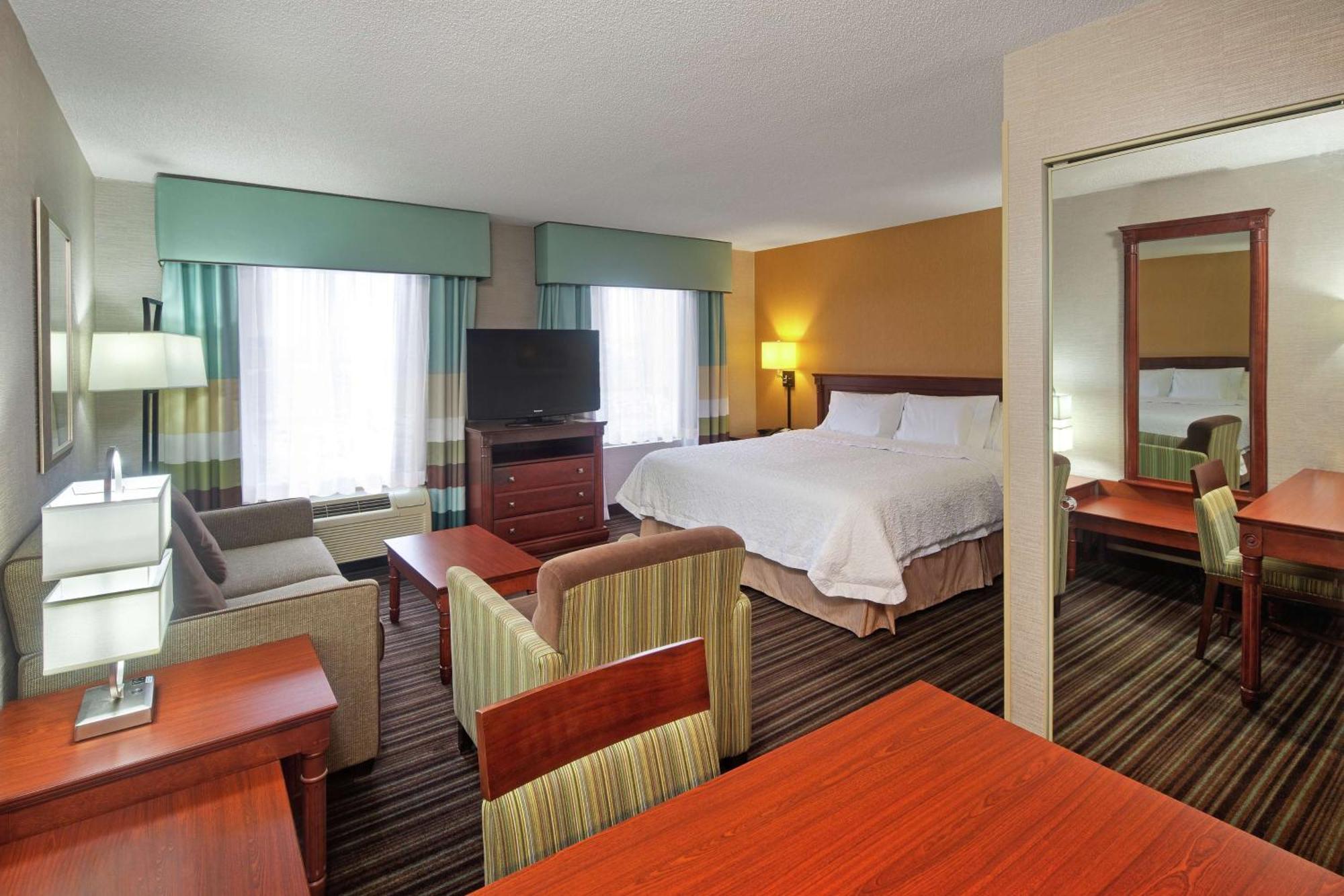 Hampton Inn & Suites By Hilton Toronto Airport Mississauga Exterior foto